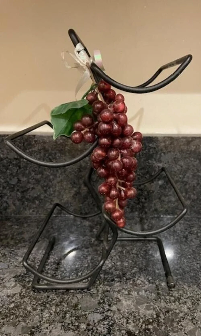 Counter Top Standing Metal Black Wine Rack for 4 Bottles